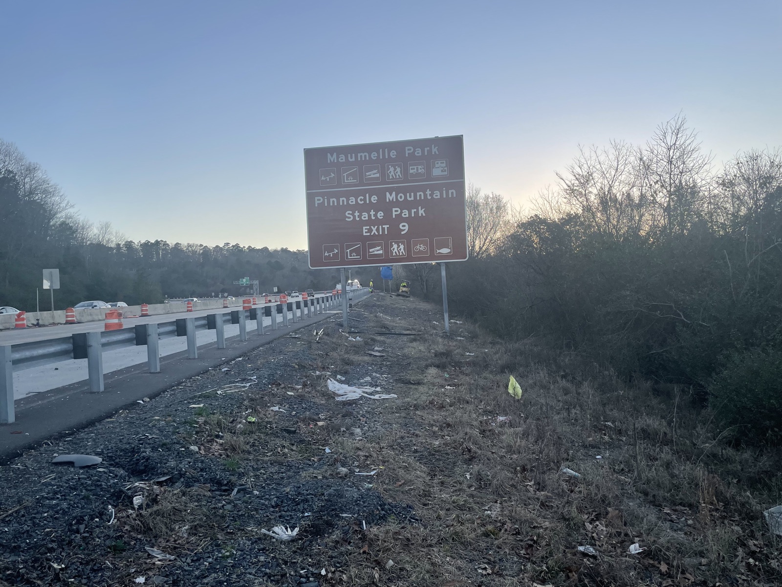 I-430 construction corridor near Maumelle Park and Pinnacle Mountain
